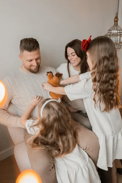 Voorbeeld van een kerstfotoshoot door Studio Lorá Photography